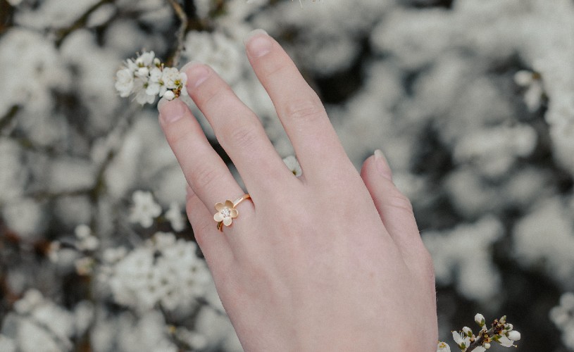 Nicholas Wylde Flower Ring